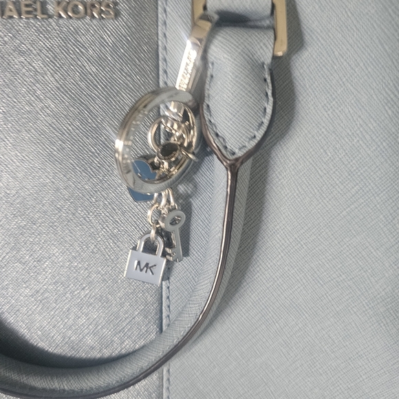 MK set - Picture 2 of 2